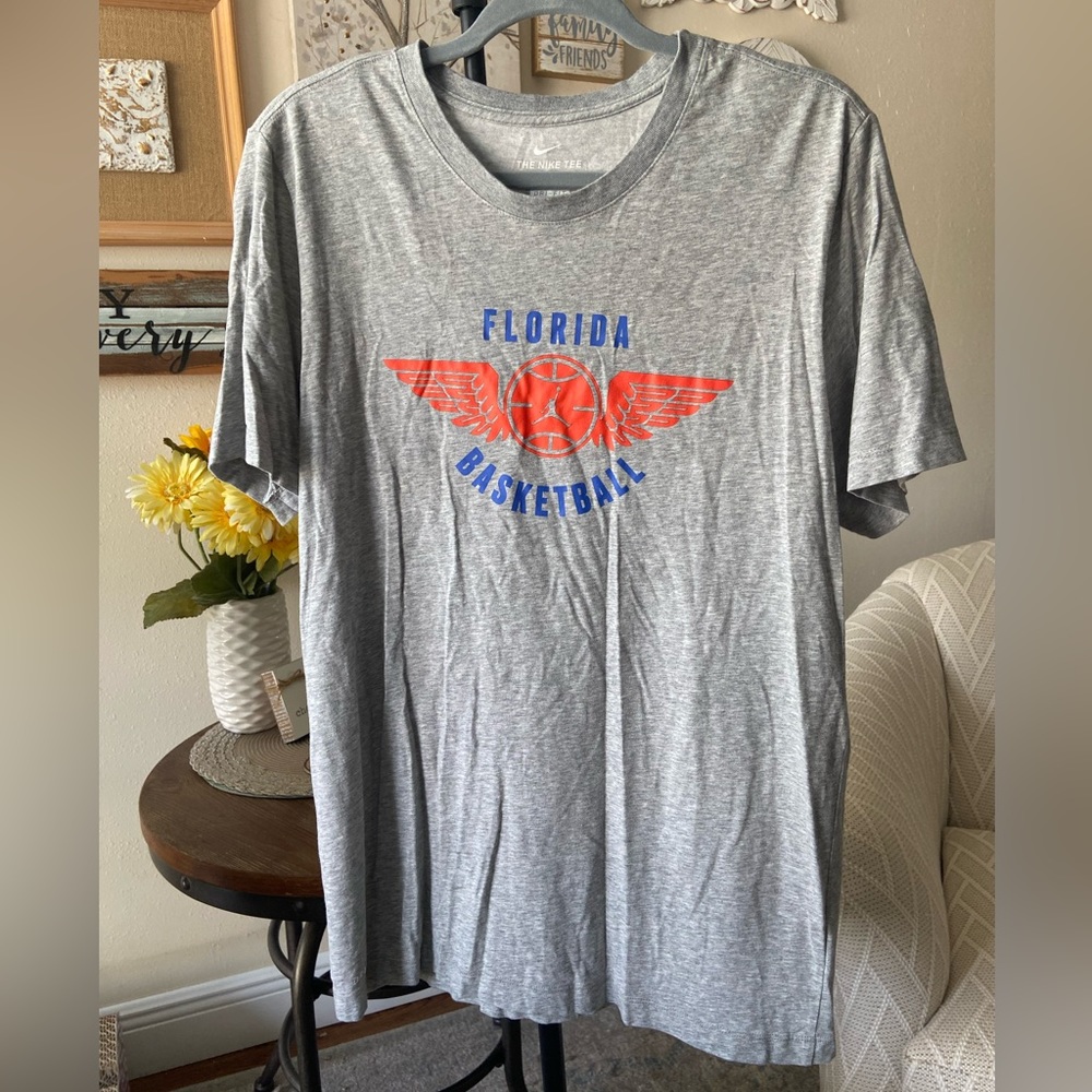 Grey Nike Air Jordan Florida Gators Basketball T-shirt - Large